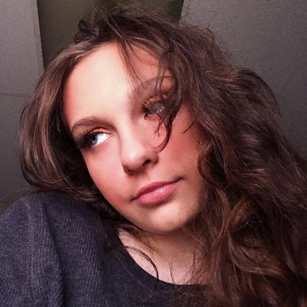 Meet your Posher, Molly